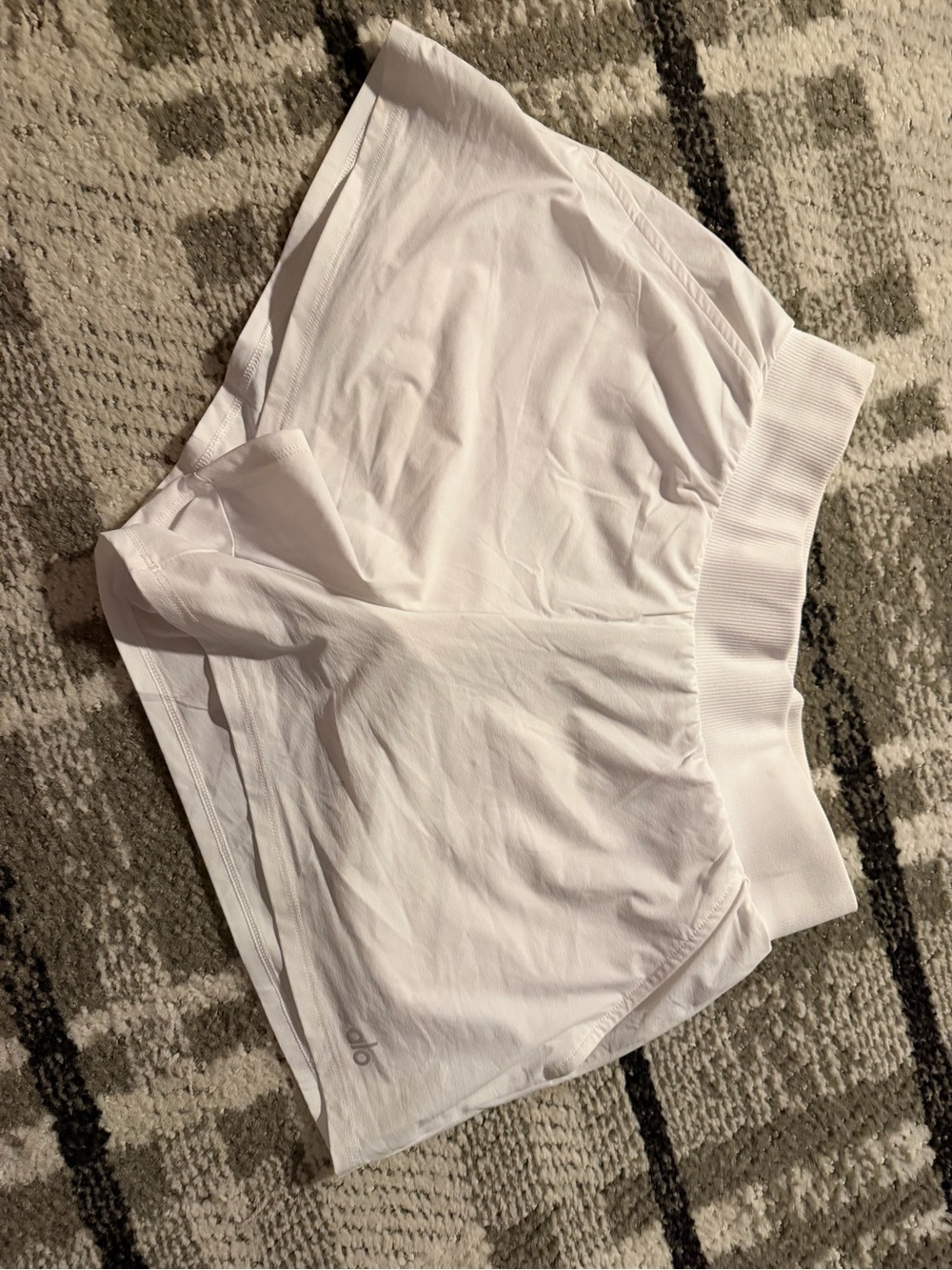 ALO Yoga White High-Rise Athletic Shorts - Picture 10 of 12